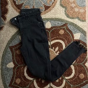 H&M skinny jeans-curvy